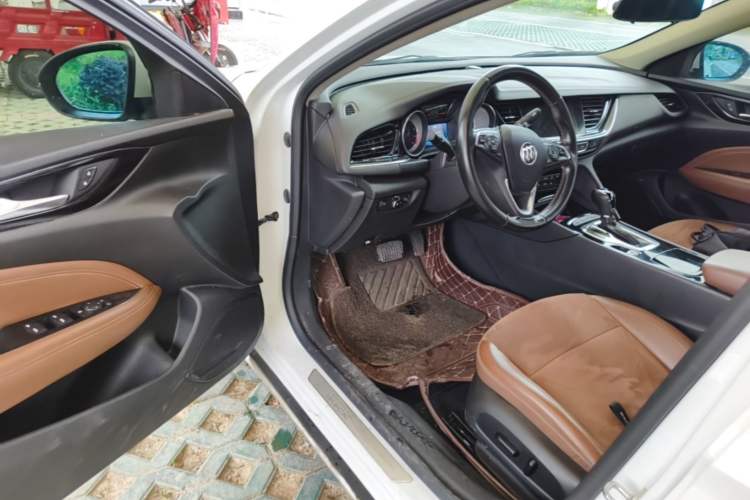 Used Buick Regal 2019 20T Elite Version China VI Standard Driver Seat