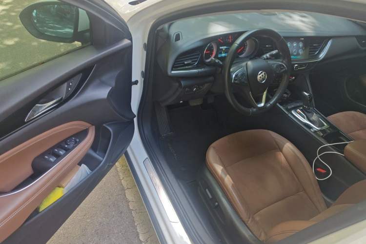 Used Buick Regal 2019 20T Elite Version China VI Standard Driver Seat