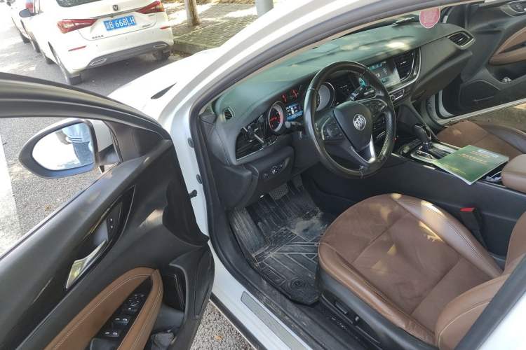 Used Buick Regal 2019 20T Elite Version China VI Standard Driver Seat