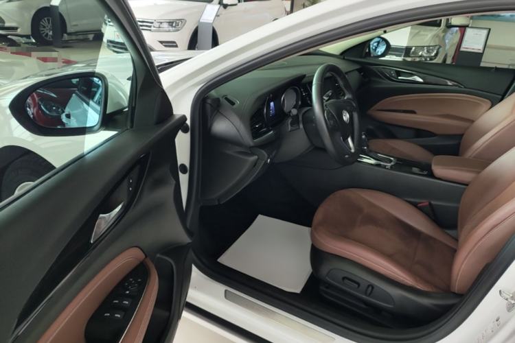 Used Buick Regal 2019 20T Elite Version China VI Standard Driver Seat