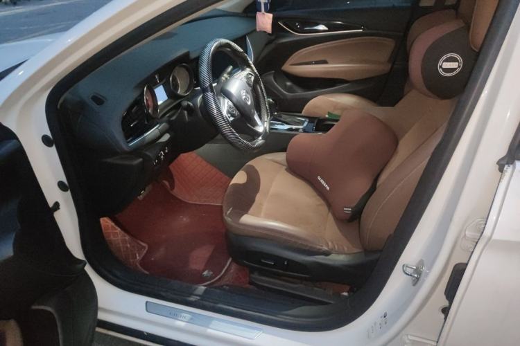 Used Buick Regal 2019 20T Elite Version China VI Standard Driver Seat
