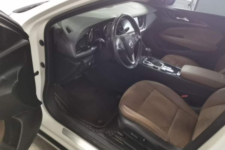 Used Buick Regal 2019 20T Elite Version China VI Standard Driver Seat