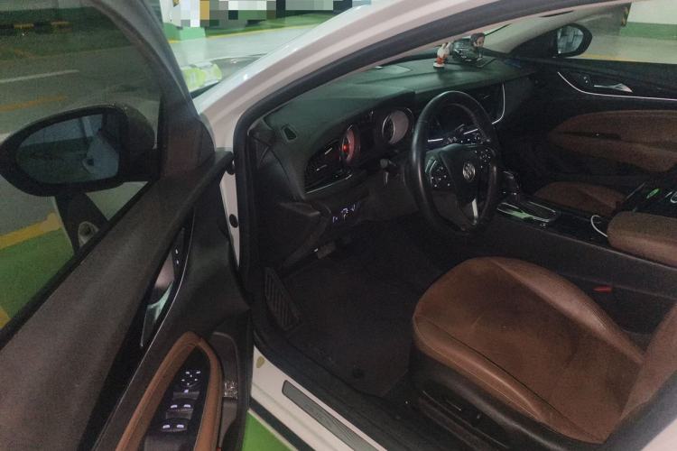 Used Buick Regal 2019 20T Elite Version China VI Standard Driver Seat