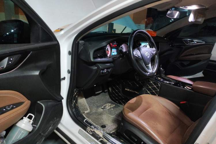 Used Buick Regal 2019 20T Elite Version China VI Standard Driver Seat