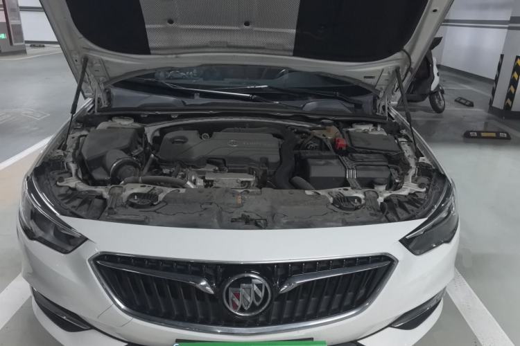 Used Buick Regal 2019 20T Elite Version China VI Standard Engine Bay