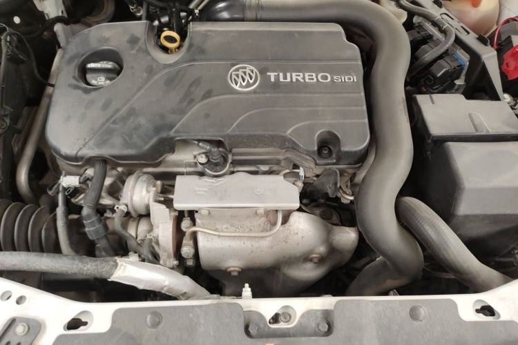 Used Buick Regal 2019 20T Elite Version China VI Standard Engine Bay