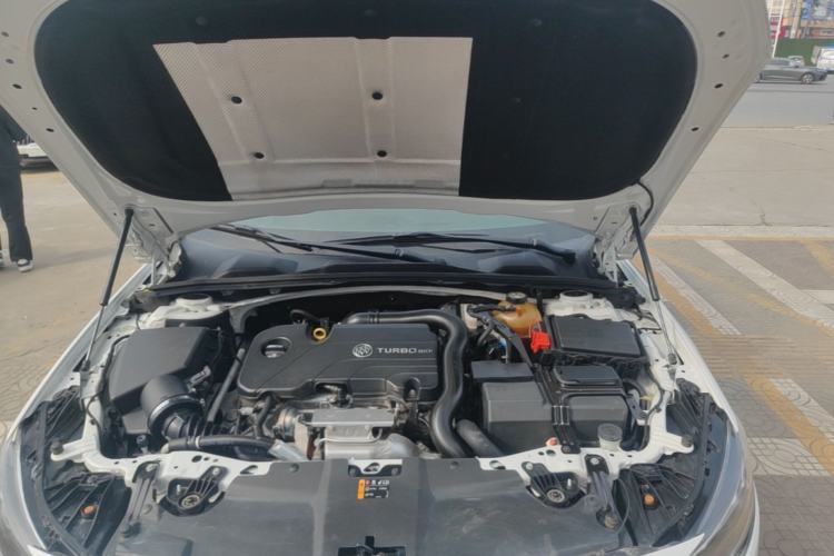 Used Buick Regal 2019 20T Elite Version China VI Standard Engine Bay