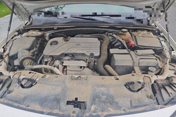 Used Buick Regal 2019 20T Elite Version China VI Standard Engine Bay
