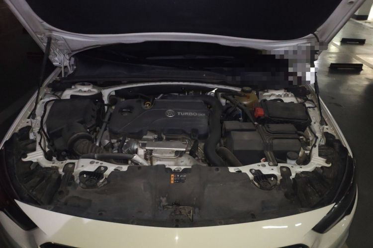 Used Buick Regal 2019 20T Elite Version China VI Standard Engine Bay