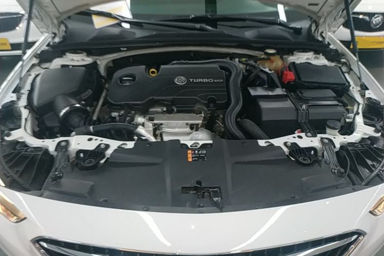 Used Buick Regal 2019 20T Elite Version China VI Standard Engine Bay