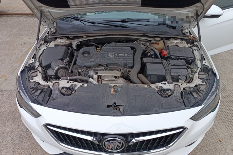 Used Buick Regal 2019 20T Elite Version China VI Standard Engine Bay