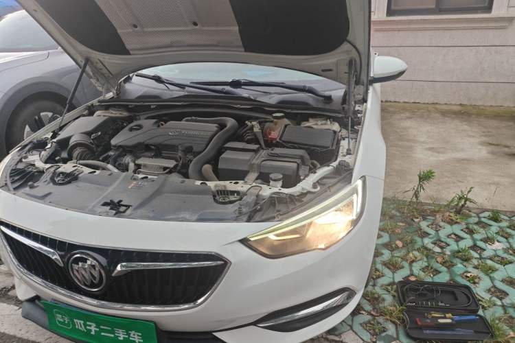 Used Buick Regal 2019 20T Elite Version China VI Standard Engine Bay Left