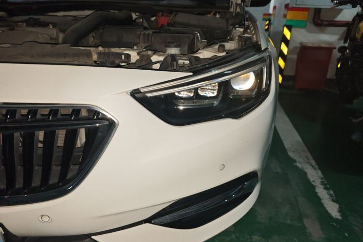 Used Buick Regal 2019 28T Luxury Edition China VI Engine Bay Left
