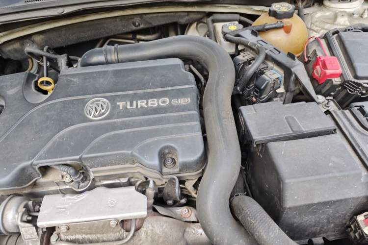 Used Buick Regal 2019 20T Elite Version China VI Standard Engine Bay Left