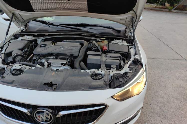 Used Buick Regal 2019 20T Elite Version China VI Standard Engine Bay Left