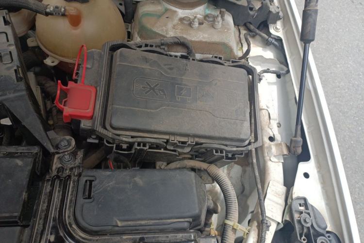 Used Buick Regal 2019 20T Elite Version China VI Standard Engine Bay Left
