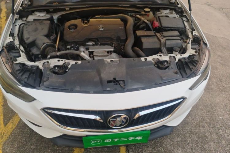 Used Buick Regal 2019 20T Elite Version China VI Standard Engine Bay