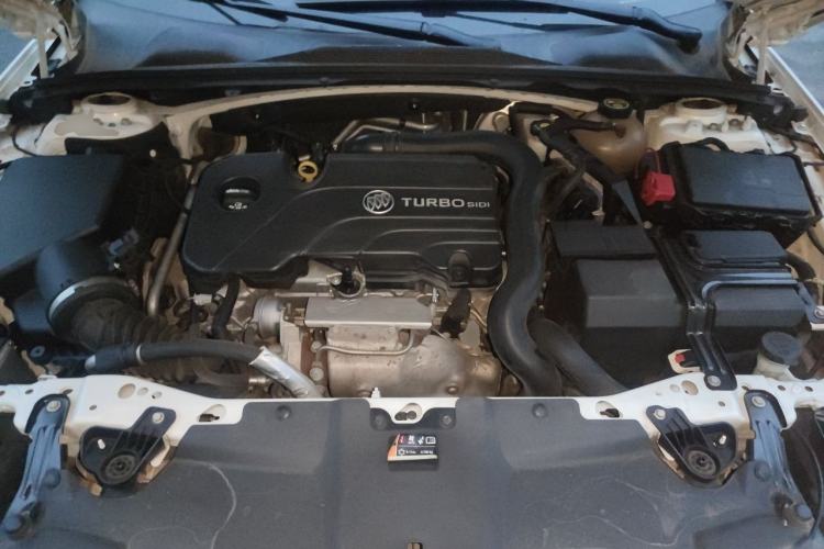 Used Buick Regal 2019 20T Elite Version China VI Standard Engine Bay
