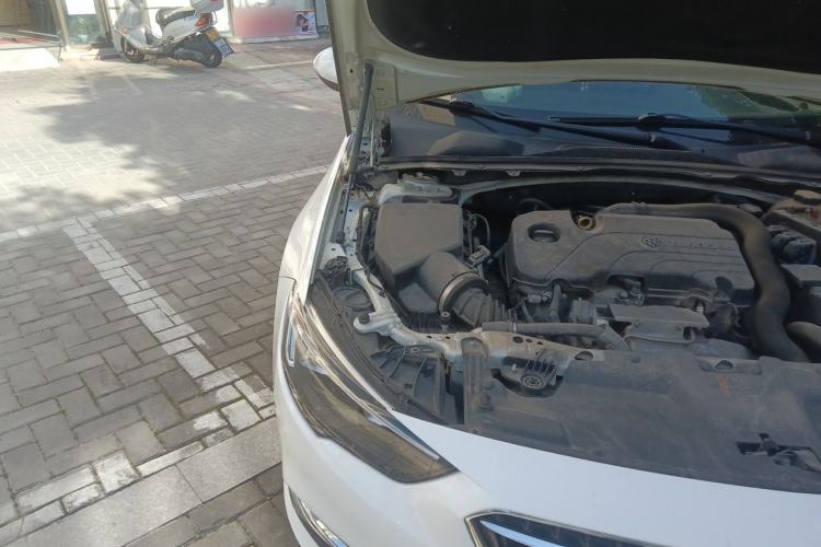 Used Buick Regal 2019 20T Elite Version China V Standard Engine Bay Right