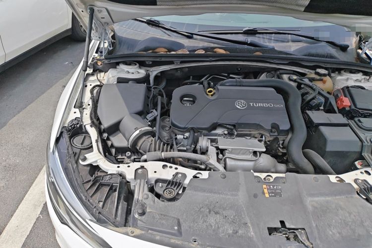 Used Buick Regal 2019 20T Elite Version China VI Standard Engine Bay Right