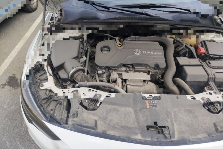 Used Buick Regal 2019 20T Elite Version China VI Standard Engine Bay Right