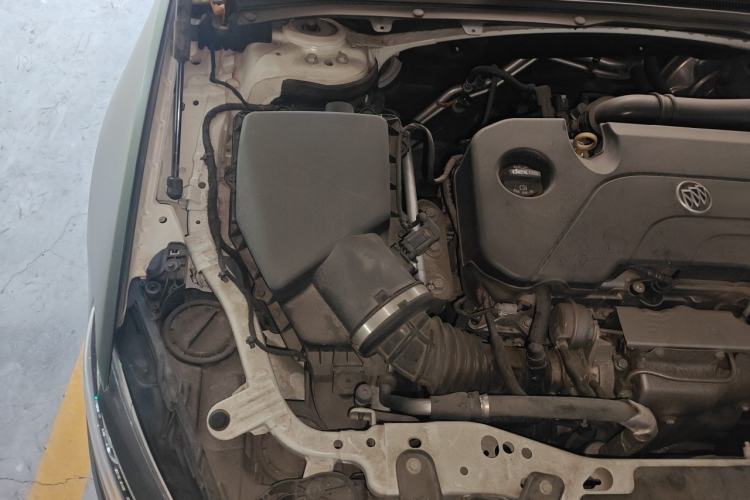 Used Buick Regal 2019 20T Elite Version China V Standard Engine Bay Right