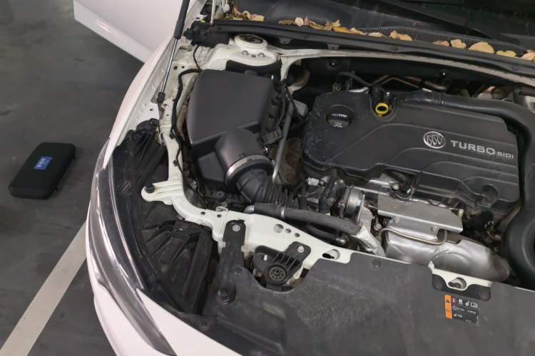Used Buick Regal 2019 20T Luxury Model China V Standard Engine Bay Right