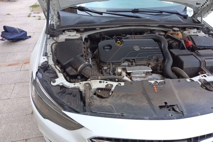 Used Buick Regal 2019 20T Elite Version China V Standard Engine Bay Right