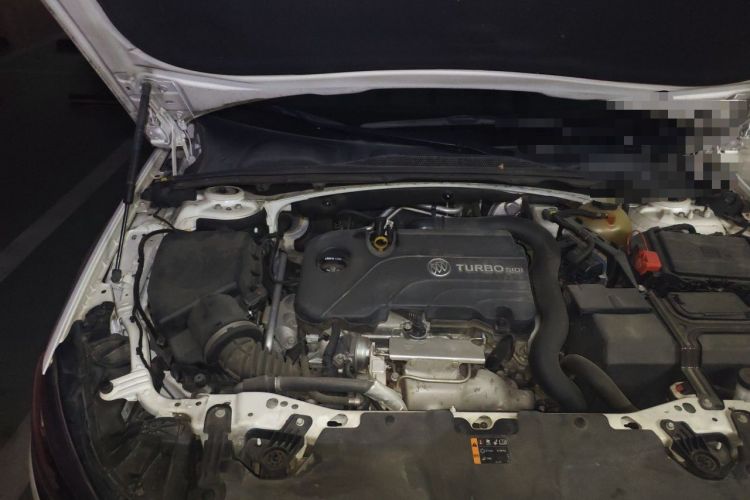 Used Buick Regal 2019 20T Elite Version China VI Standard Engine Bay Right