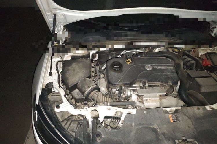 Used Buick Regal 2019 20T Elite Version China V Standard Engine Bay Right