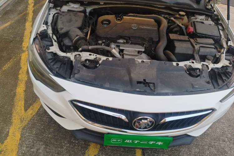 Used Buick Regal 2019 20T Elite Version China VI Standard Engine Bay Right