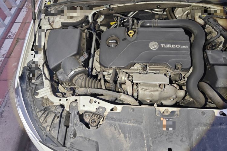 Used Buick Regal 2019 20T Elite Version China VI Standard Engine Bay Right