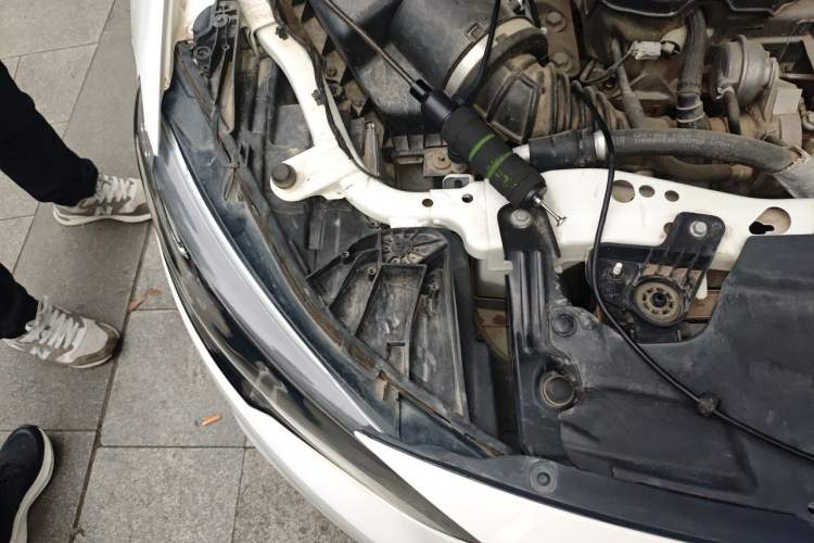 Used Buick Regal 2019 20T Luxury Model China VI Standard Engine Bay Right