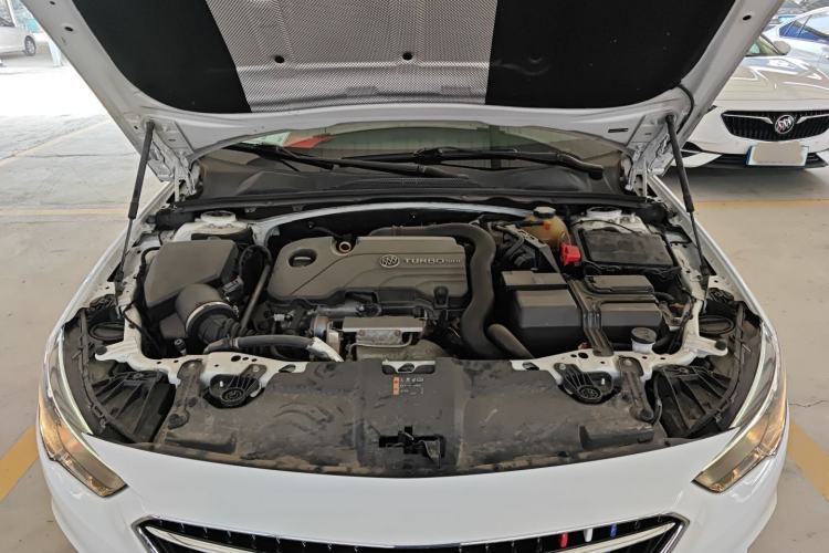 Used Buick Regal 2019 20T Elite Version China VI Standard Engine Bay