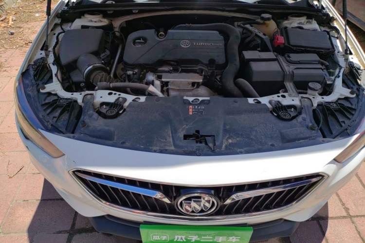 Used Buick Regal 2019 20T Elite Version China VI Standard Engine Bay