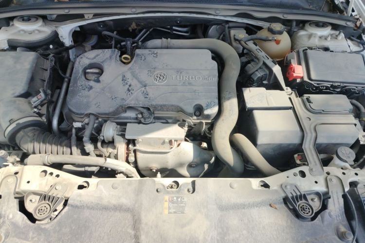 Used Buick Regal 2019 20T Elite Version China VI Standard Engine Bay