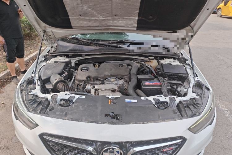 Used Buick Regal 2019 20T Elite Version China VI Standard Engine Bay