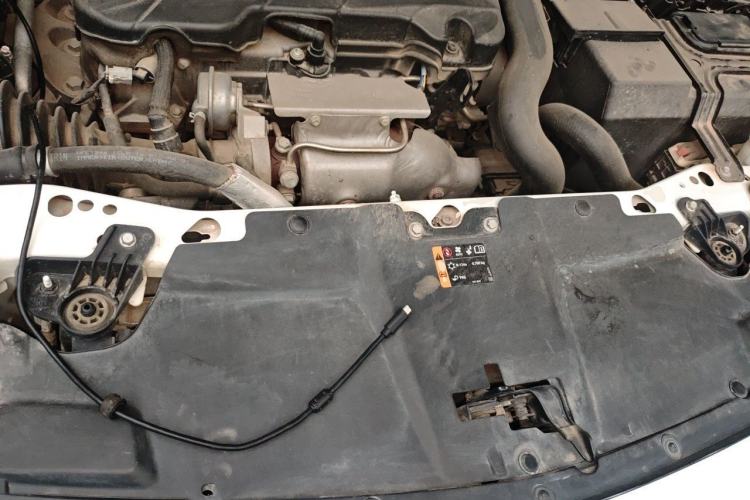 Used Buick Regal 2019 20T Luxury Model China VI Standard Engine Bay
