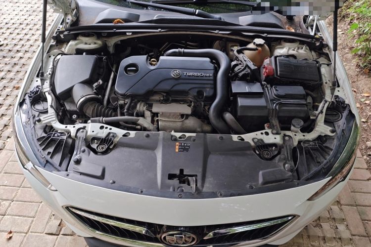 Used Buick Regal 2019 20T Elite Version China VI Standard Engine Bay