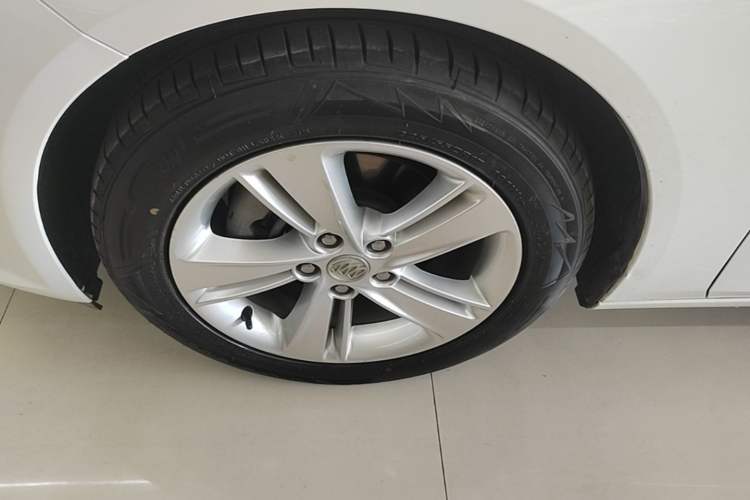 Used Buick Regal 2019 20T Elite Version China VI Standard Exterior 2