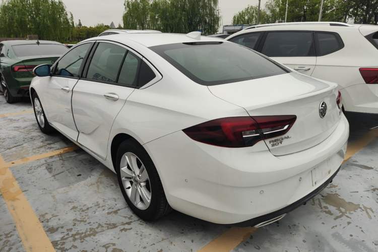 Used Buick Regal 2019 Revised 20T Luxury Version China VI Standard Exterior 2