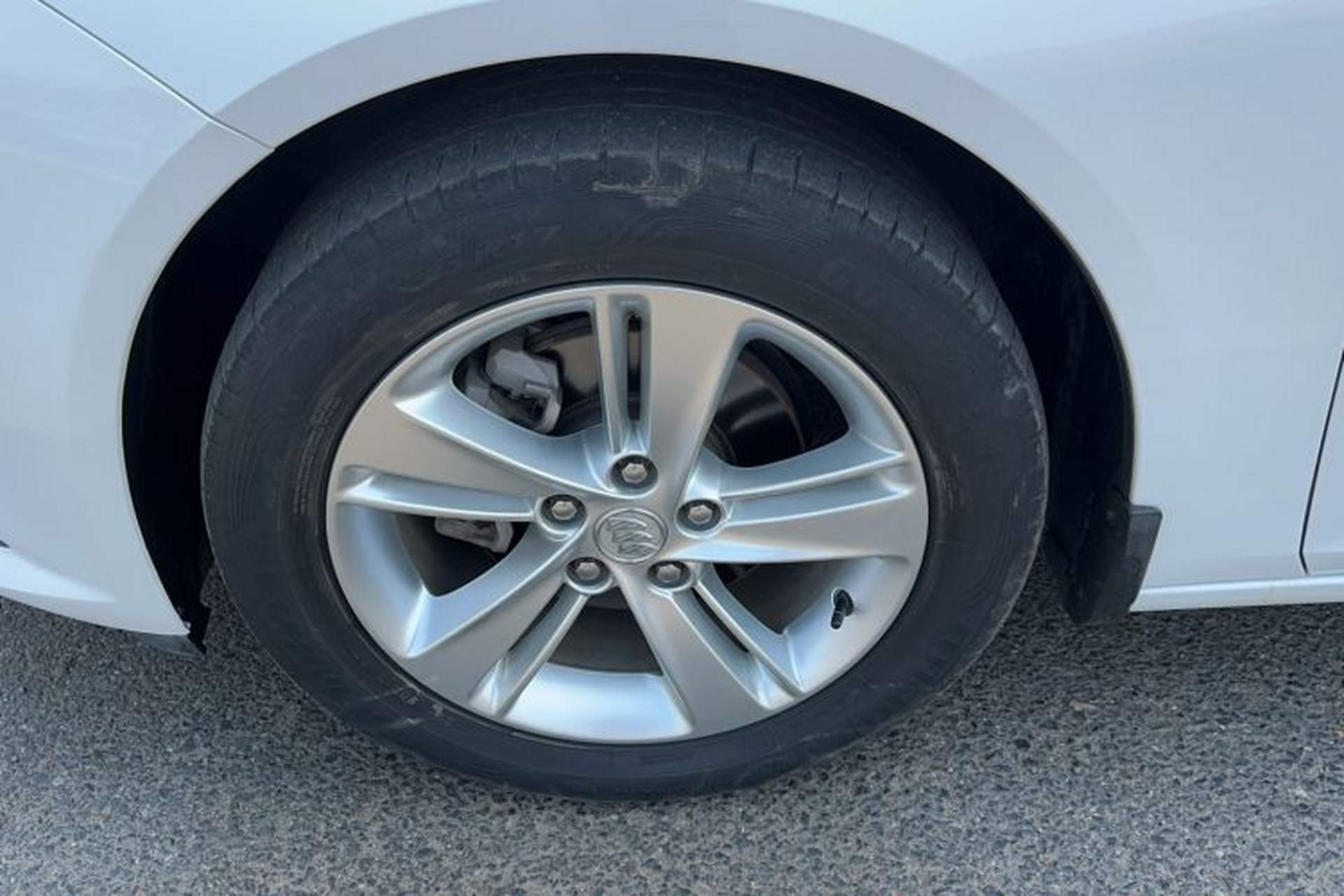 Used Buick Regal 2019 20T Elite Version China VI Standard Exterior 2