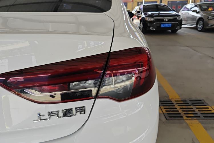 Used Buick Regal 2019 20T Elite Version China VI Standard Exterior 3