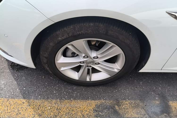 Used Buick Regal 2019 Revised 20T Luxury Version China VI Standard Exterior 4