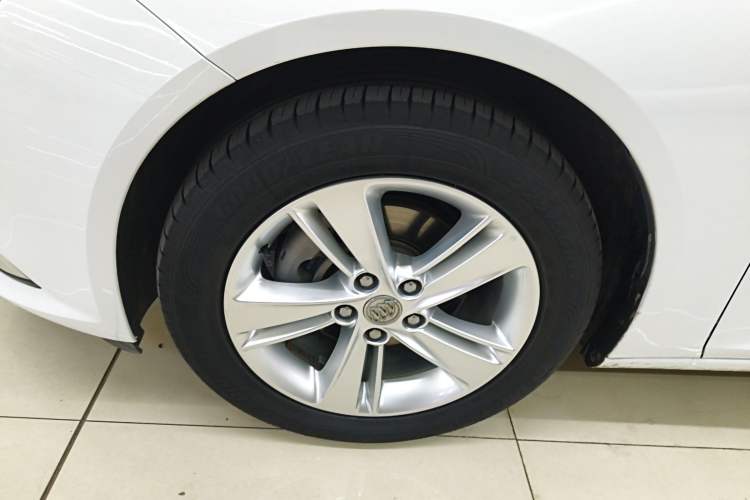 Used Buick Regal 2019 20T Elite Version China VI Standard Exterior 4