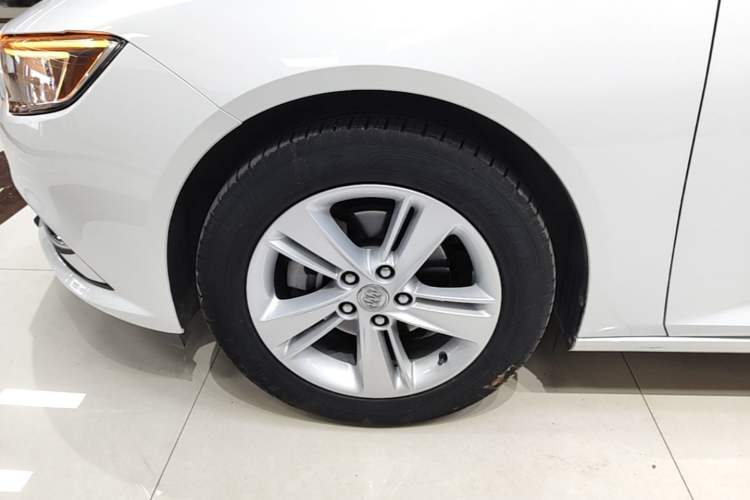 Used Buick Regal 2019 20T Elite Version China VI Standard Exterior 4