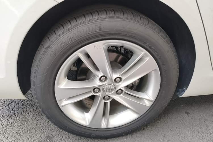Used Buick Regal 2019 20T Elite Version China VI Standard Exterior 5