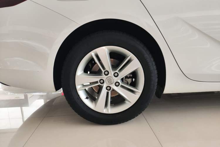 Used Buick Regal 2019 20T Elite Version China VI Standard Exterior 5