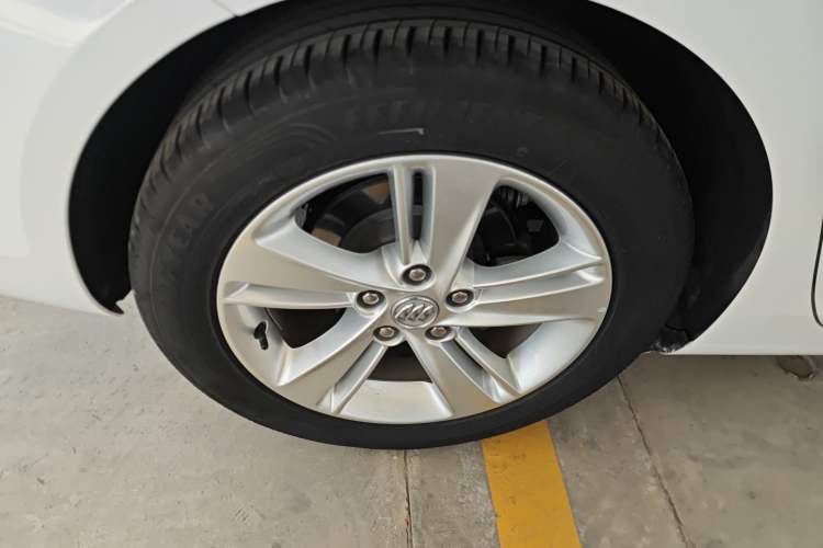 Used Buick Regal 2019 20T Elite Version China VI Standard Exterior 5