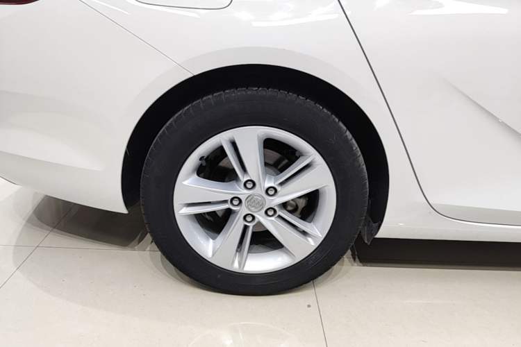 Used Buick Regal 2019 20T Elite Version China VI Standard Exterior 5